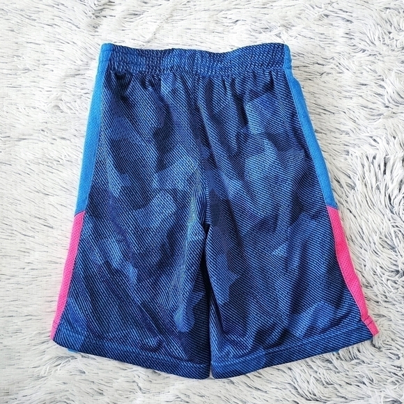 3 for $10 Old Navy Active Shorts Boy's size small (6-7) - Picture 4 of 5